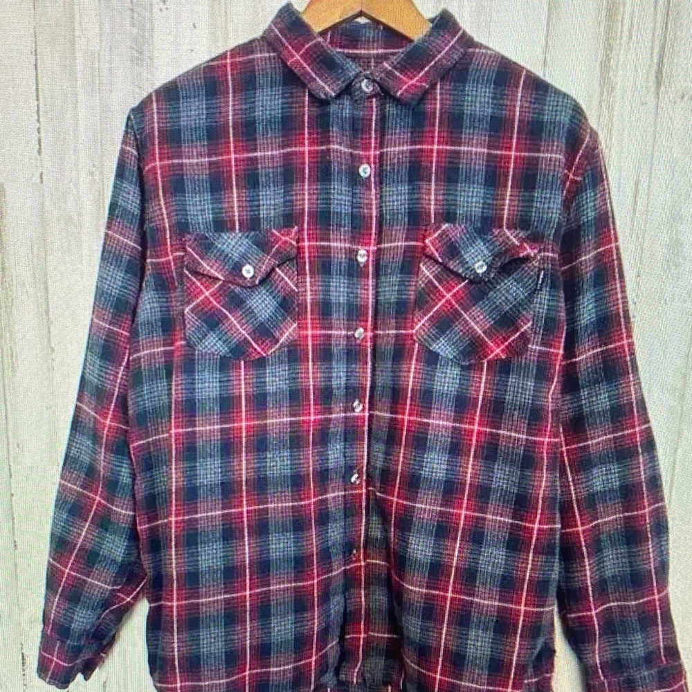 Classic Plaid Button Down Shirt - Red and Black